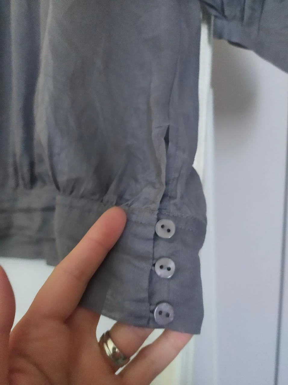 Stile Benetton Light Grey Pleated Balloon Sleeve Blouse M – photo 9